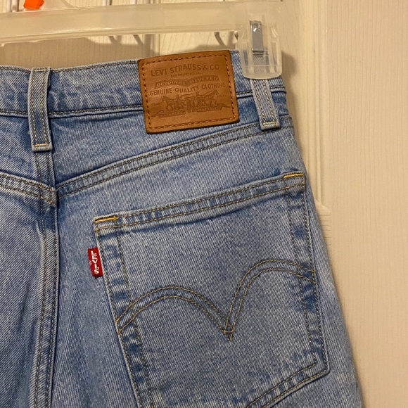 Levi’s Wedgie Jeans - Picture 6 of 8